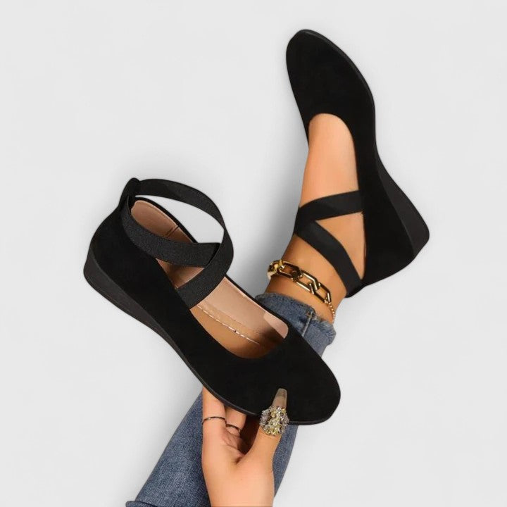 Celestine | Elegante gekreuzte Riemen Mary Jane Flats für Damen