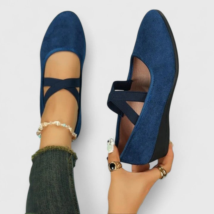 Celestine | Elegante gekreuzte Riemen Mary Jane Flats für Damen