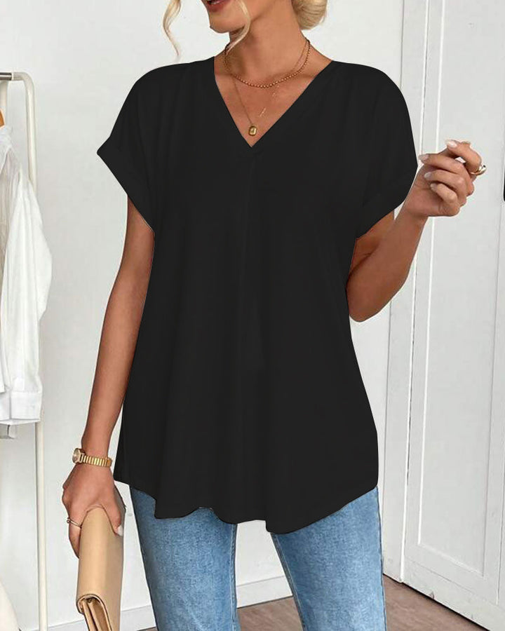 Bella | Stylish and Slimming V-Neck T-Shirt