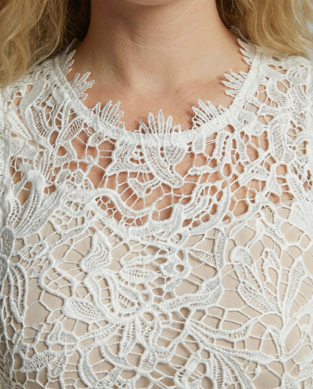 Elaris | Lace Maxi Summer Dress