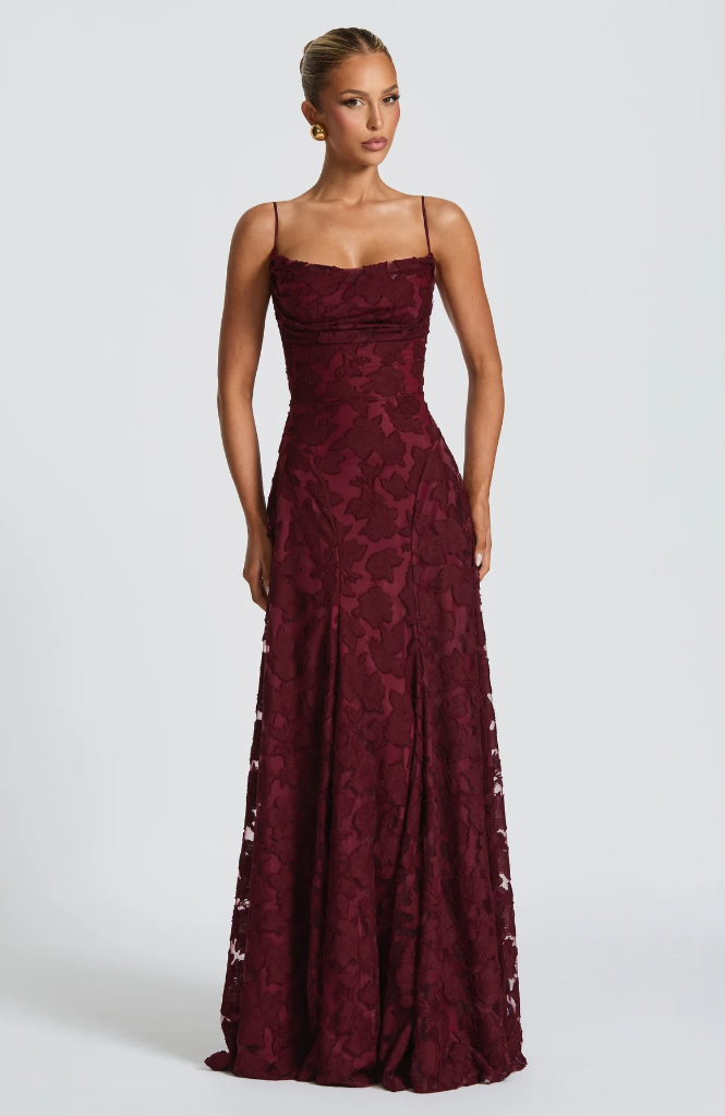 Celeste | Zeitloses Maxikleid aus Spitze