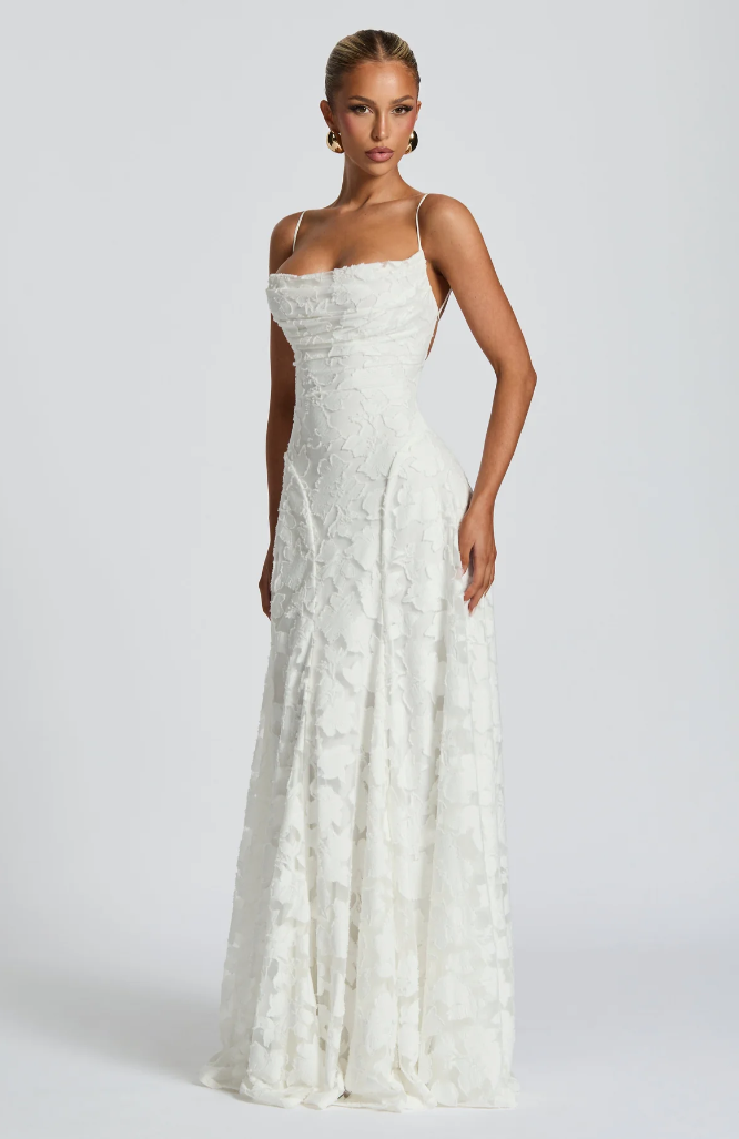 Celeste | Zeitloses Maxikleid aus Spitze
