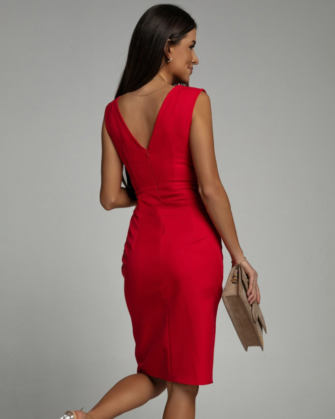 Diana | Elegantes und stylisches ärmelloses Kleid mit V-Ausschnitt