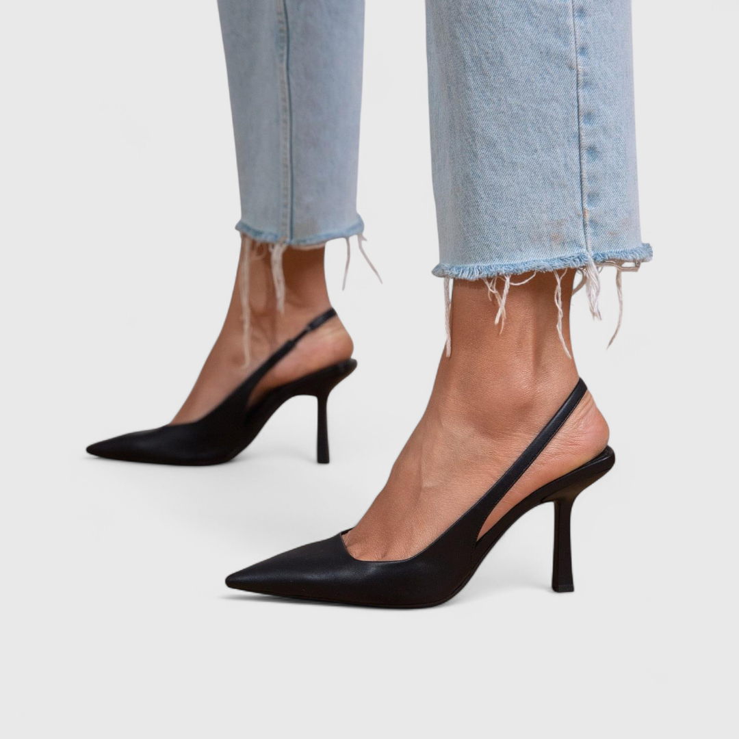 Bella | Elegant Women&