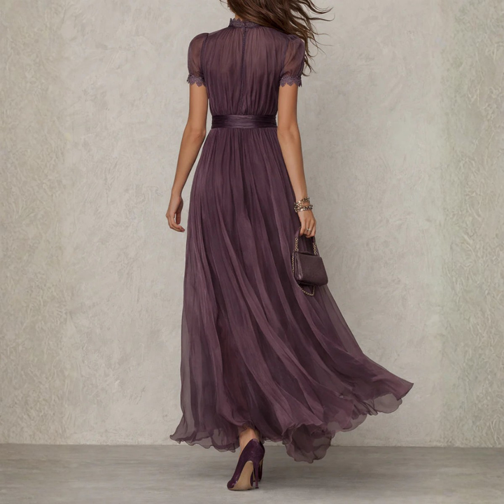 Celeste | Elegantes Chiffon-Maxikleid mit Spitzenbesatz