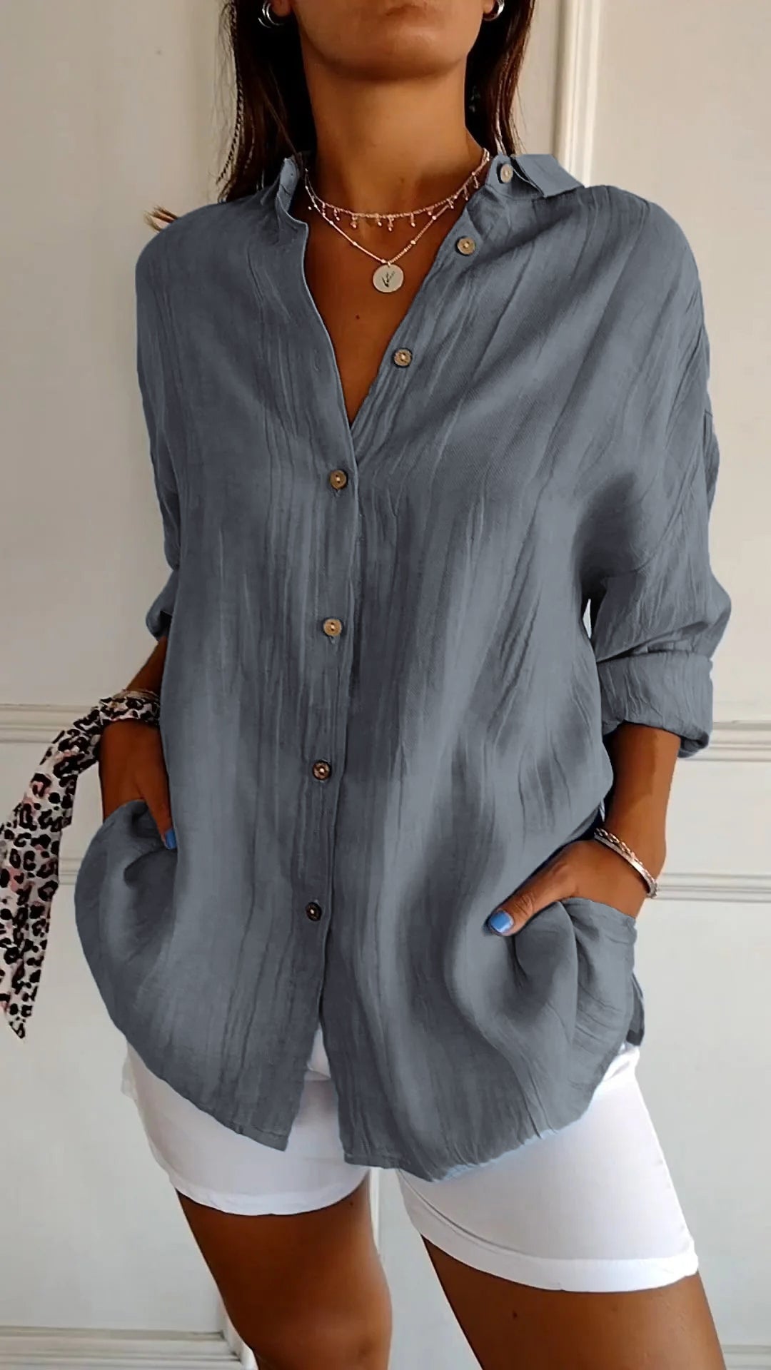 Elamira | Elegantes und Zeitloses Damen-Button-Down-Hemd
