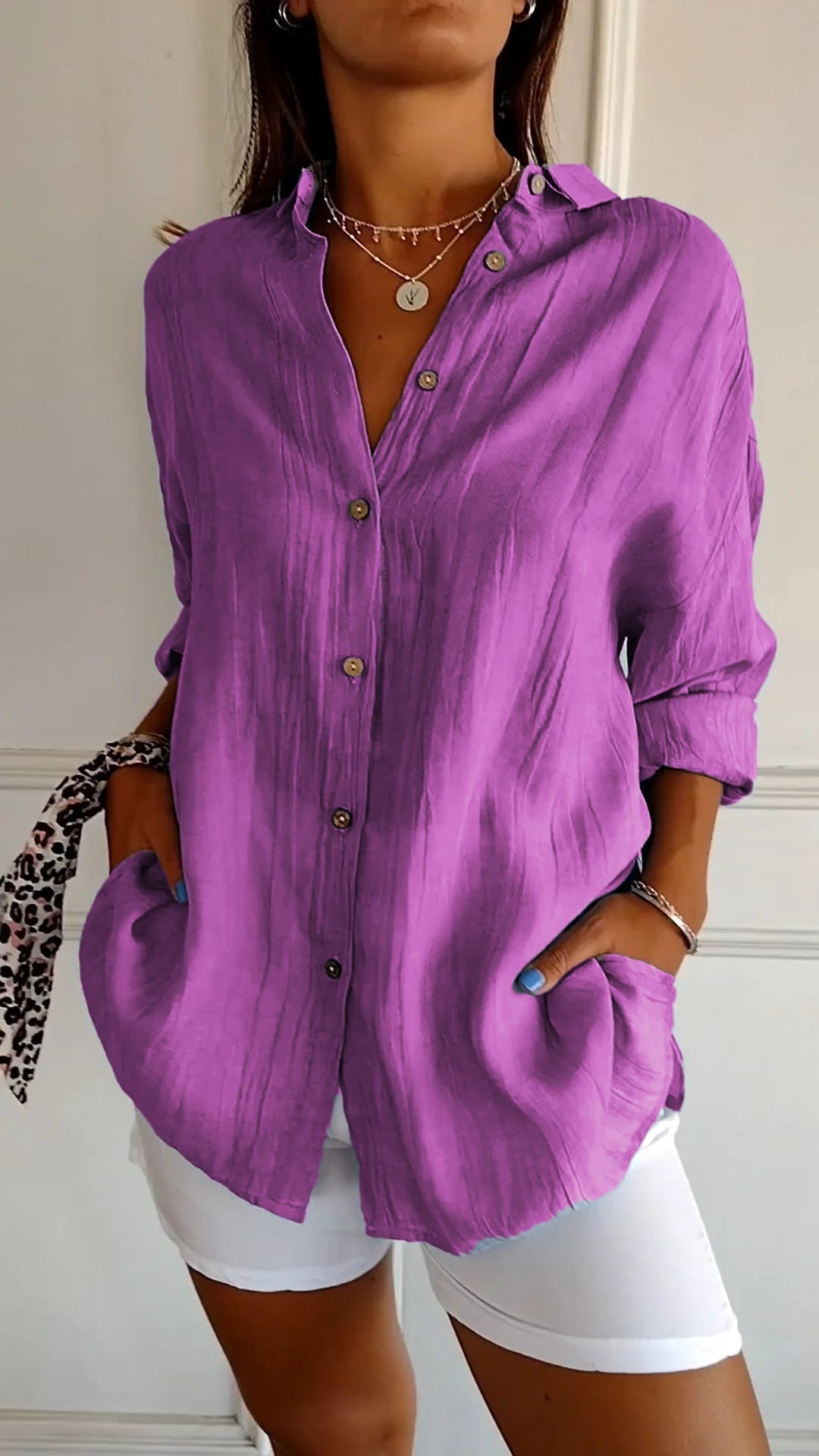Elamira | Elegantes und Zeitloses Damen-Button-Down-Hemd