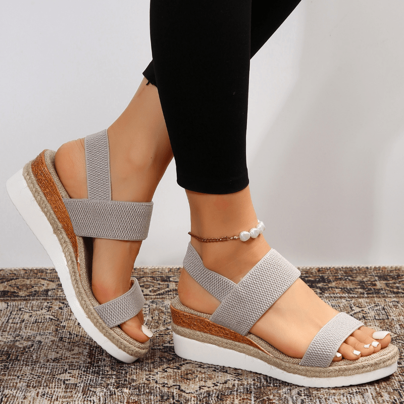Mia | Leichte Plateau-Sandalen