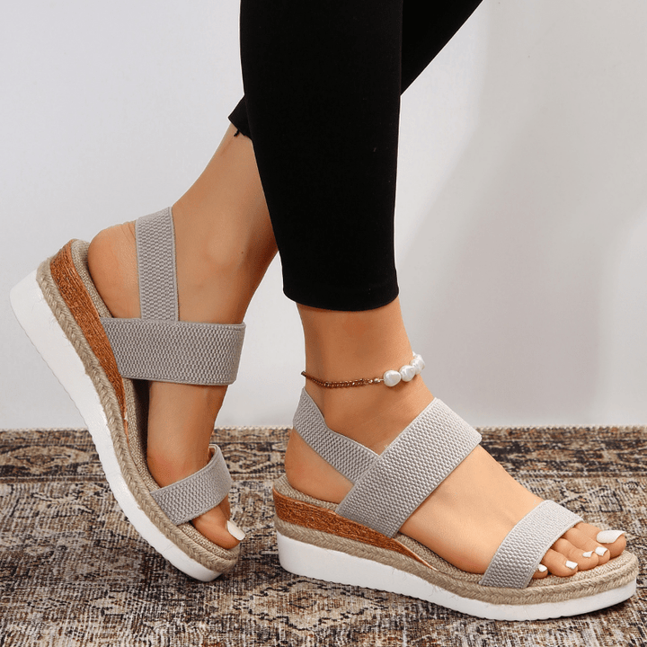 Mia | Leichte Plateau-Sandalen