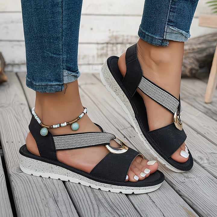 Maya | Cushioned Crisscross Flat Sandals