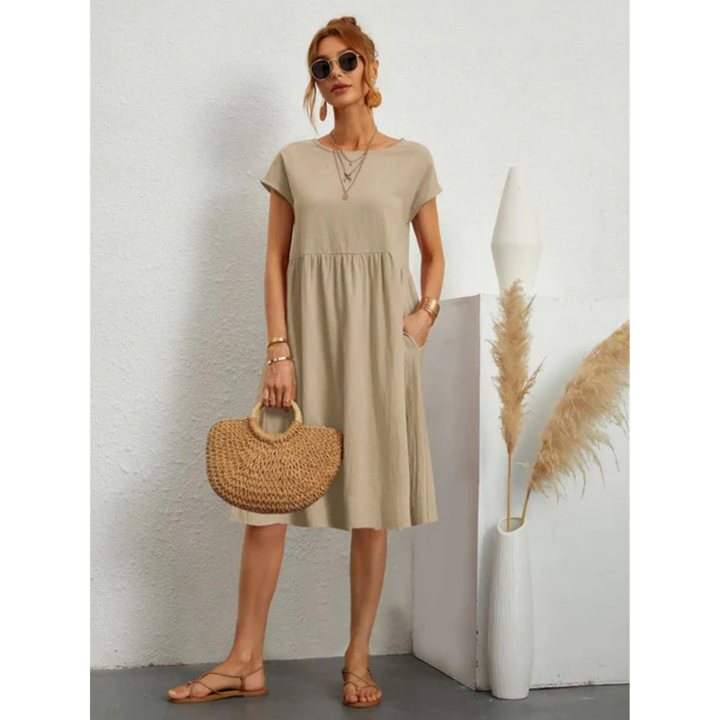 Elowen | Elegantes tailliertes Midikleid