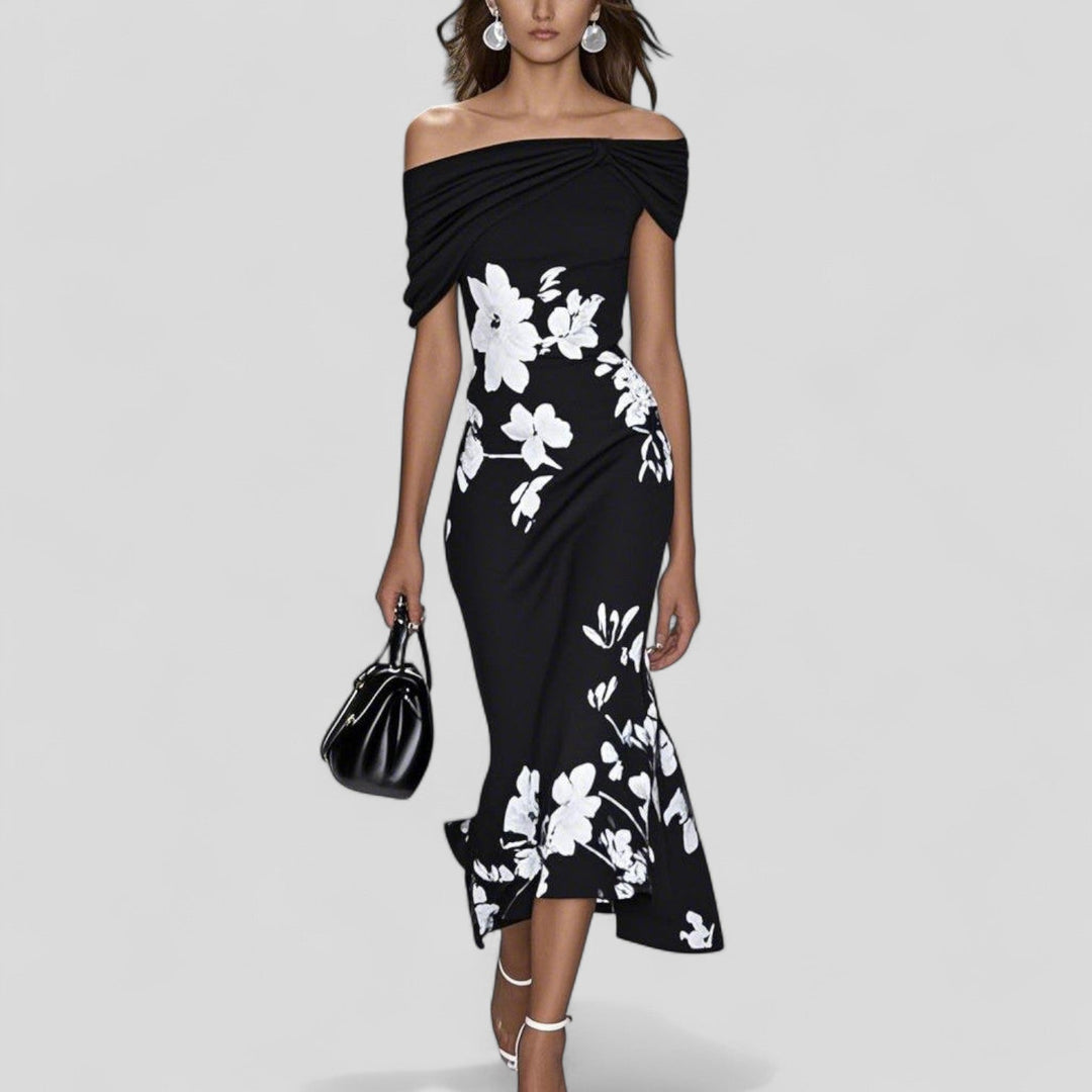 Bertha | Comfortable midi dress with statement print