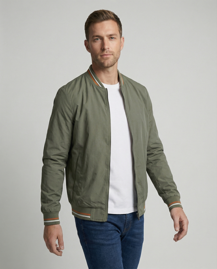 Ronan | Moderne essentielle Bomberjacke