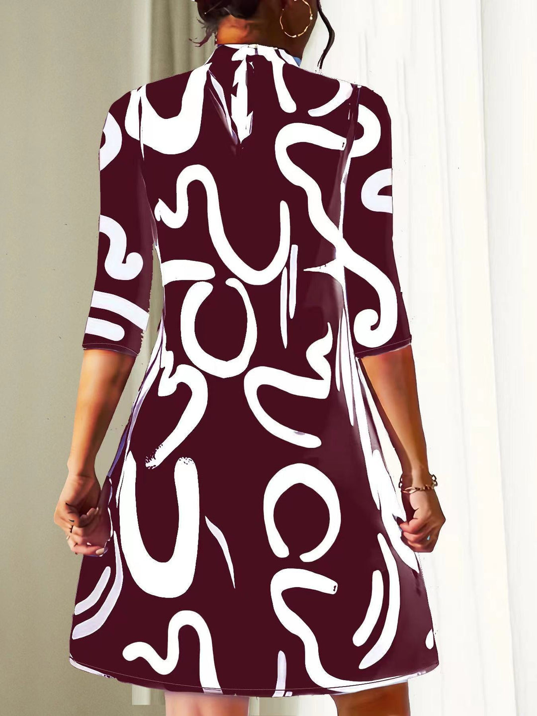 Marvella | Elegantes knielanges Kleid mit 3/4-Ärmeln