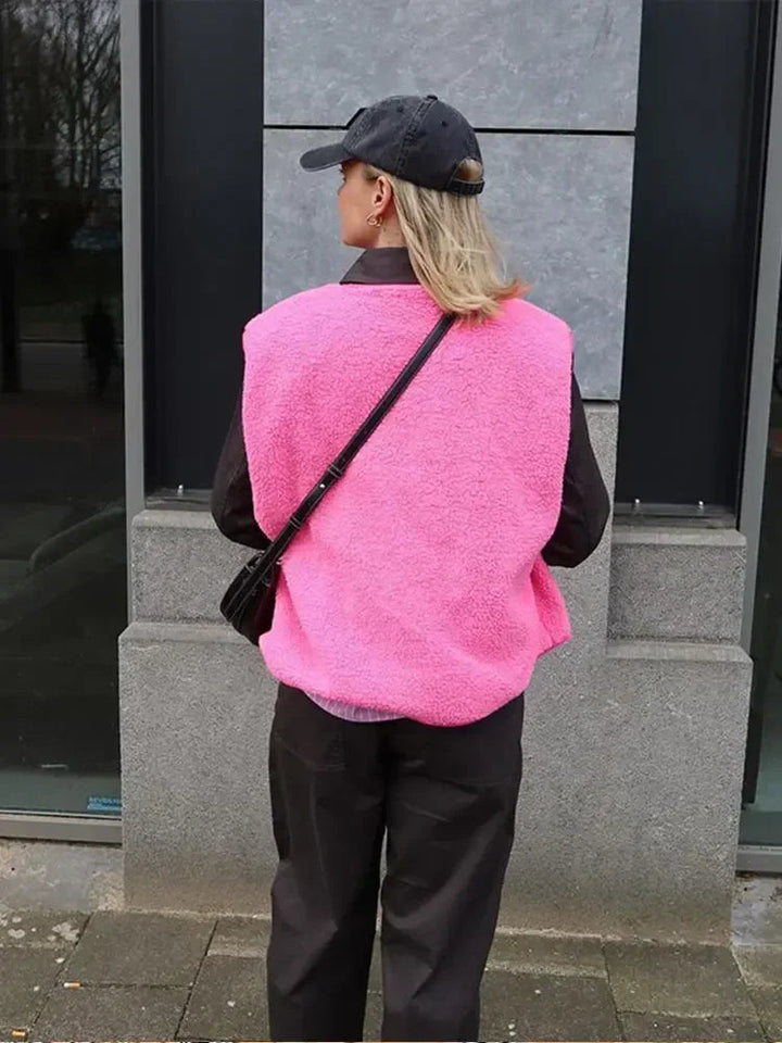 Olivia | Elegant and comfortable fleece vest