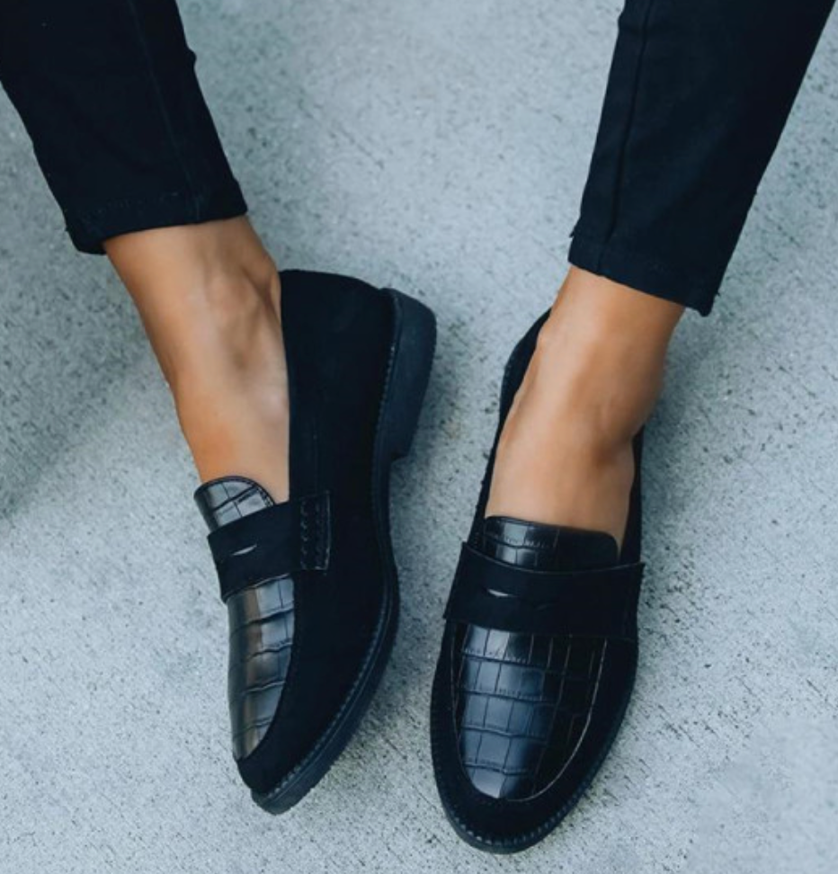 Velmora | Women&