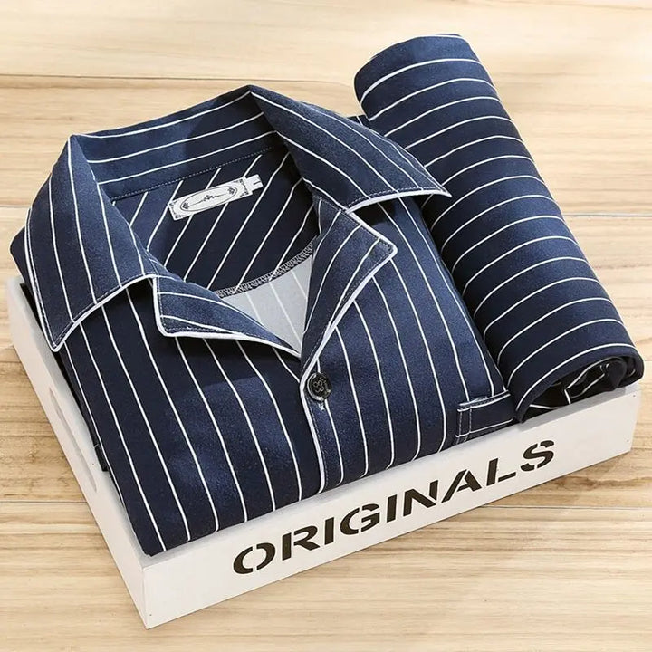 Nicholas | Elegantes &amp; Stilvolles Pyjama-Set