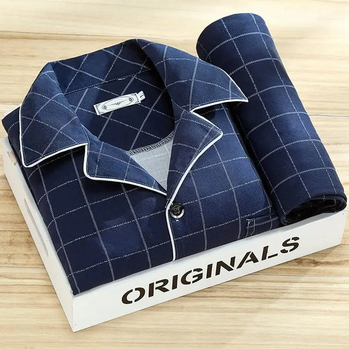 Nicholas | Elegantes &amp; Stilvolles Pyjama-Set