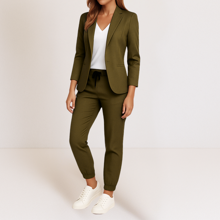 Luna | Eleganter, modern geschnittener Anzug für Damen