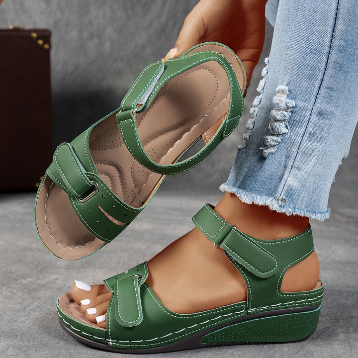 Lunara | Elegante ergonomische Damensandalen