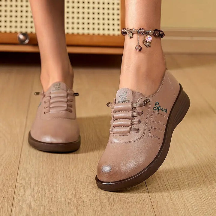 Amy | Orthopedic &amp; Stylish Slip-On Shoes