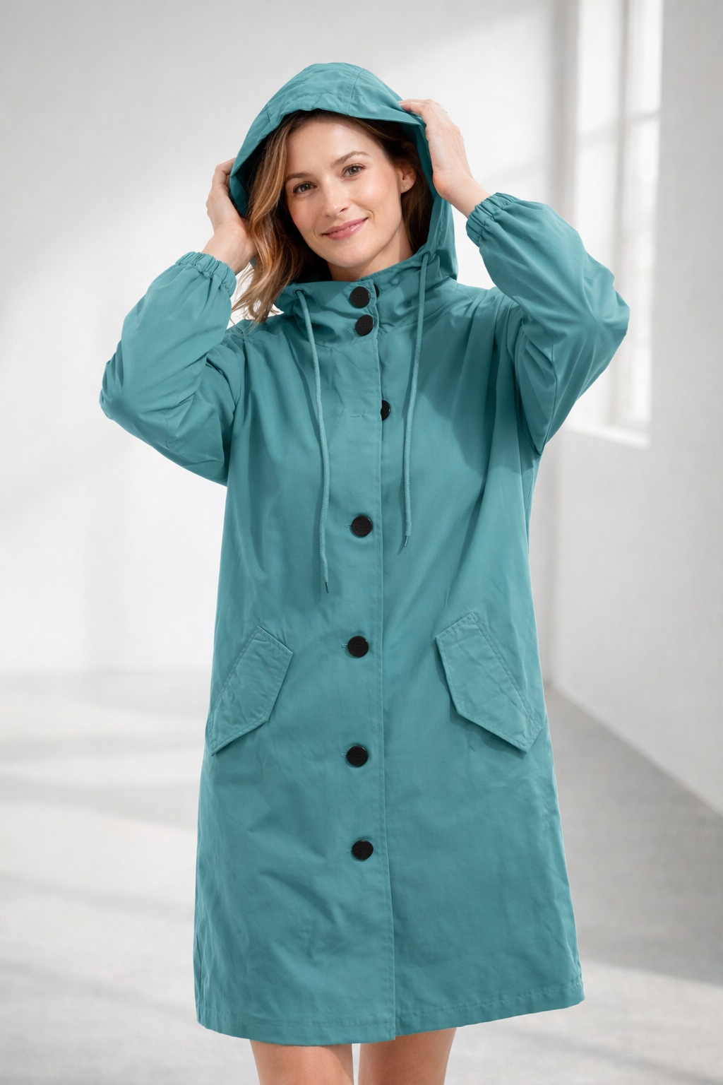 Arlina | Women’s Hooded Mid-Length Jacket
