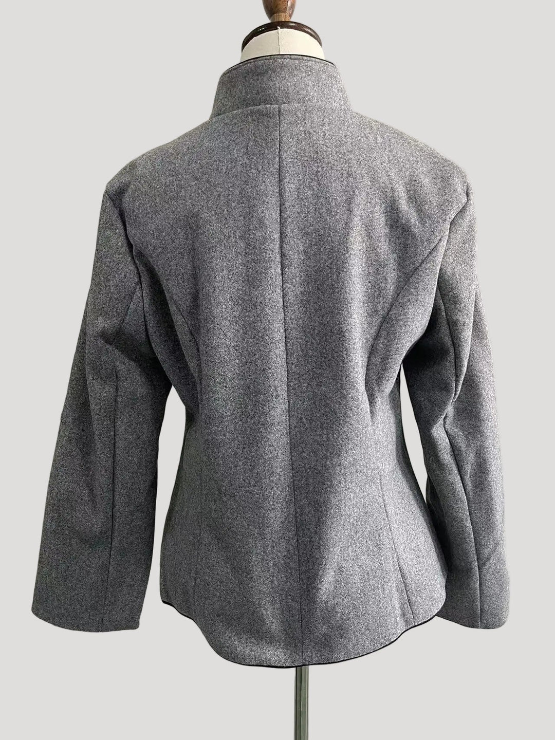 Vireza | Modern Short Structured Jacket