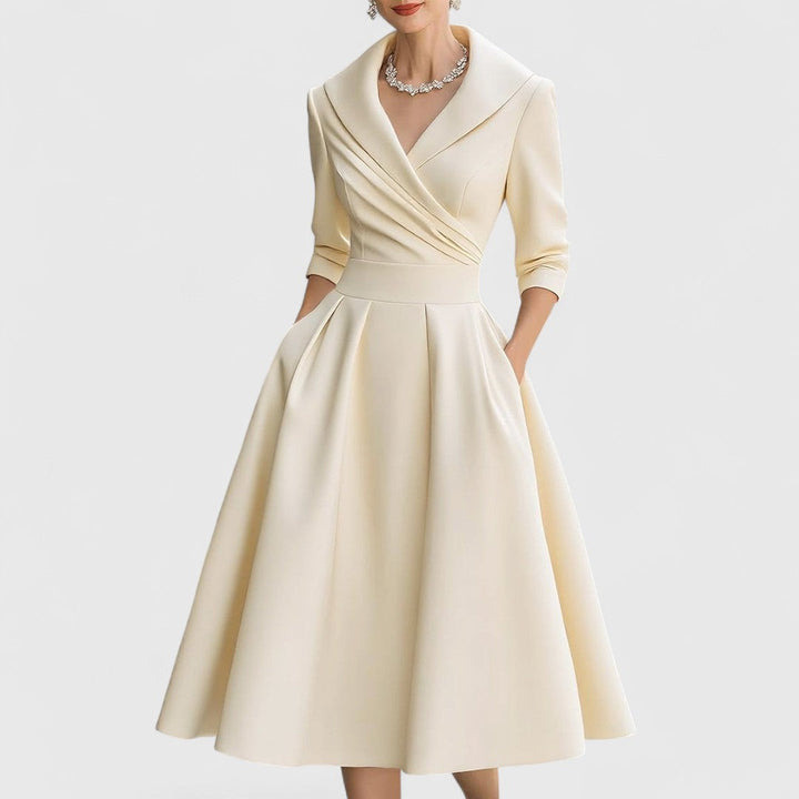 Nivara | Elegantes, ausgestelltes Hochzeitsgastkleid