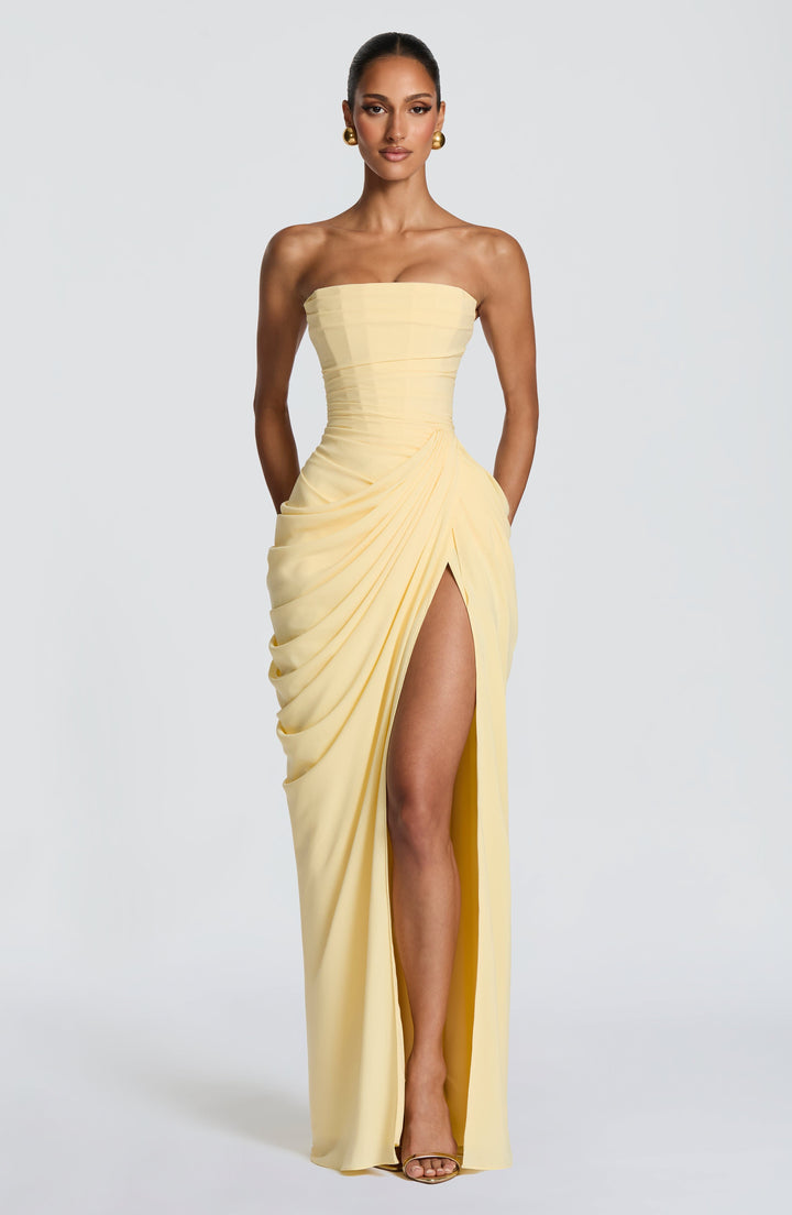 Karin | Glamouröses und raffiniertes Korsett-Maxikleid