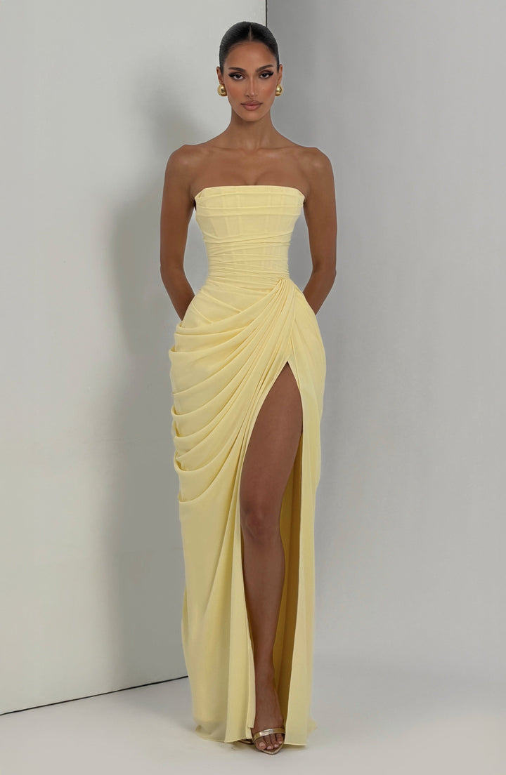Karin | Glamouröses und raffiniertes Korsett-Maxikleid