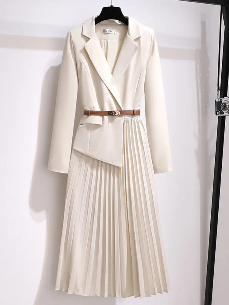 Sophia | Elegantes Faltenblazer-Midikleid mit Gürtel