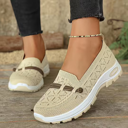 Latonya | Ultra-Lightweight Breathable Walking Shoes